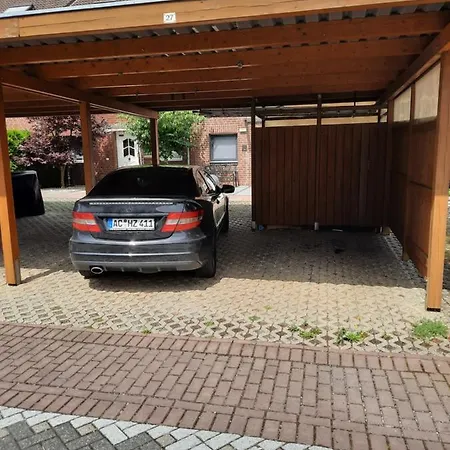 Ferienwohnung In Ruhiger Lage *